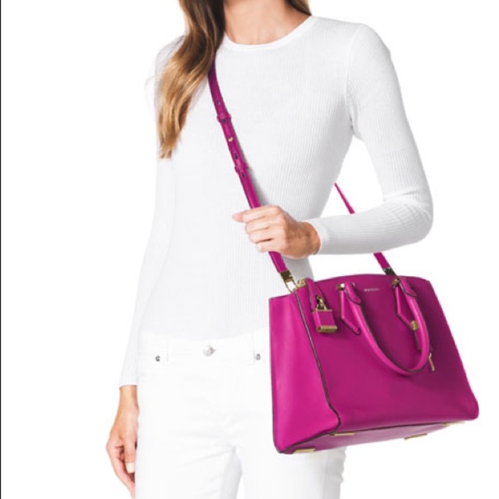 New Michael Kors Casey